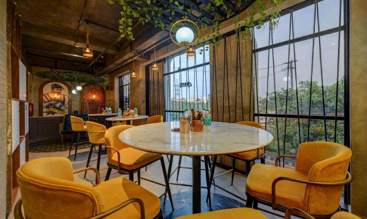 Treebo Aasma Downtown Hotel Bhubaneswar Bagian luar foto
